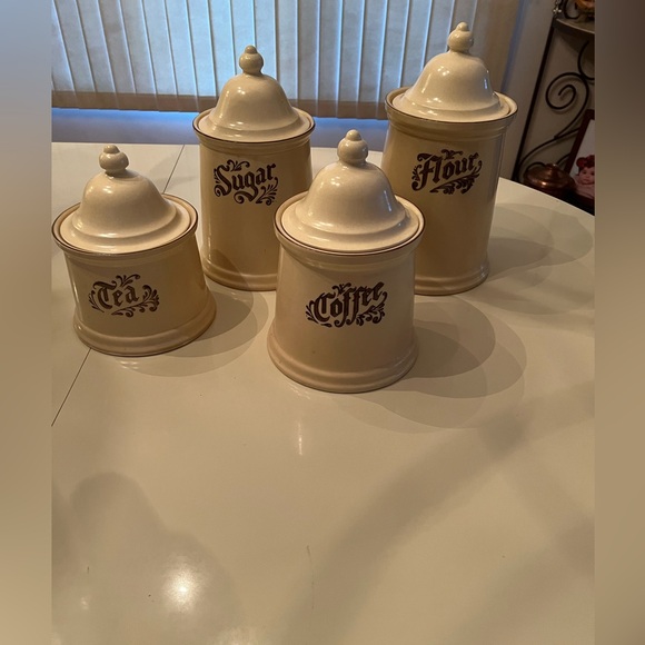 Pfaltzgraff Vintage Cream Ceramic Kitchen Canister Set
